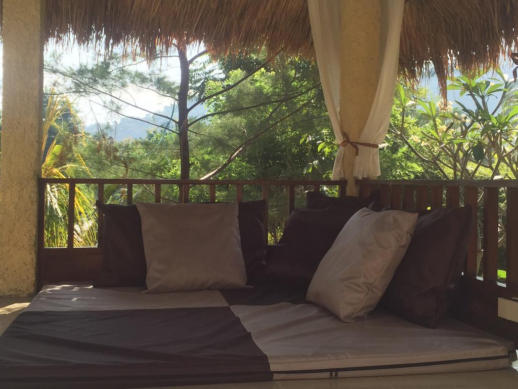 Nipah Villas Senggigi Exterior photo
